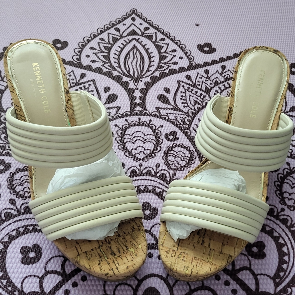 Kenneth Cole Cream Women's Sandals